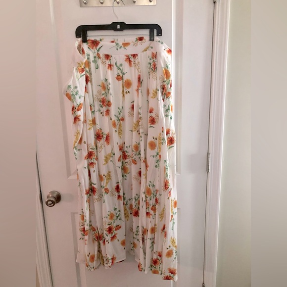 Torrid sz 4 Maxi Washable Gauze Off Shoulder Split Skirt Set NWT - Picture 6 of 8